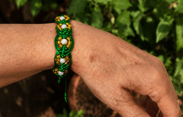 Pulseras – Tobilleras – Collares ⬜🟢🟡 Diseños exclusivos y a pedido